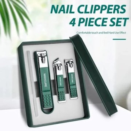 Nail Clippers with A Portable Protective Cover
